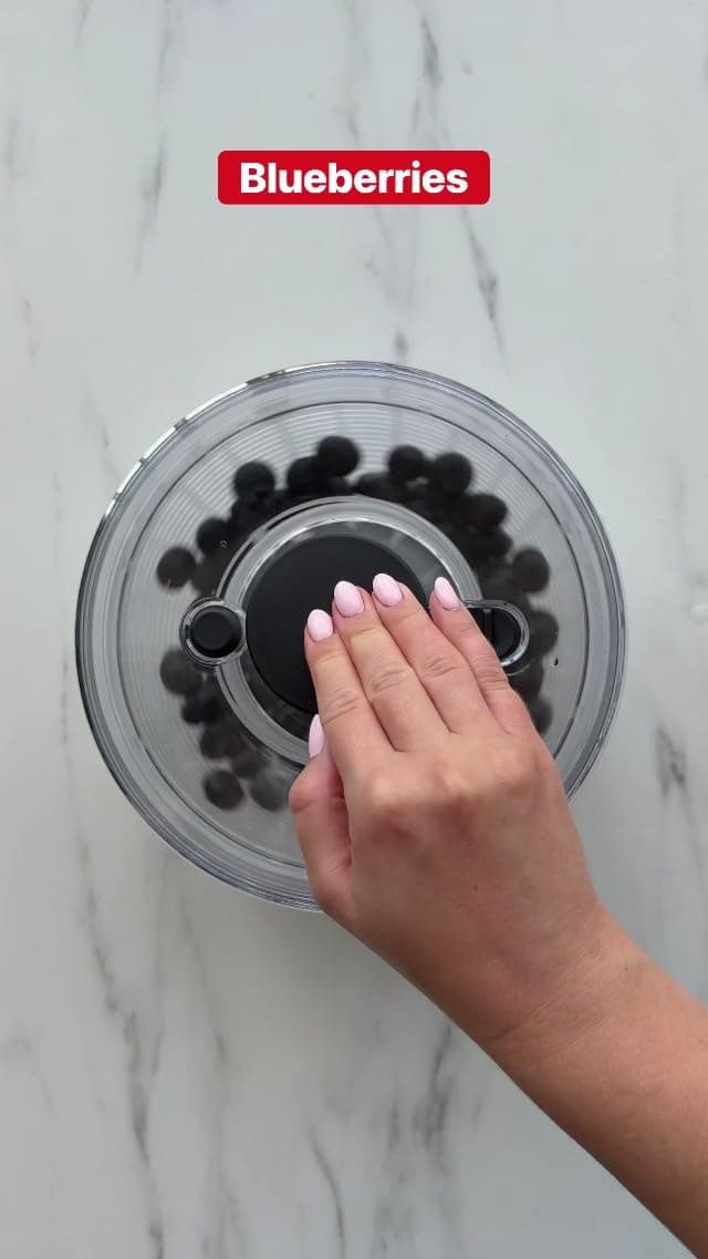 OXO Good Grips Little Salad and Herb Spinner thumbnail 4